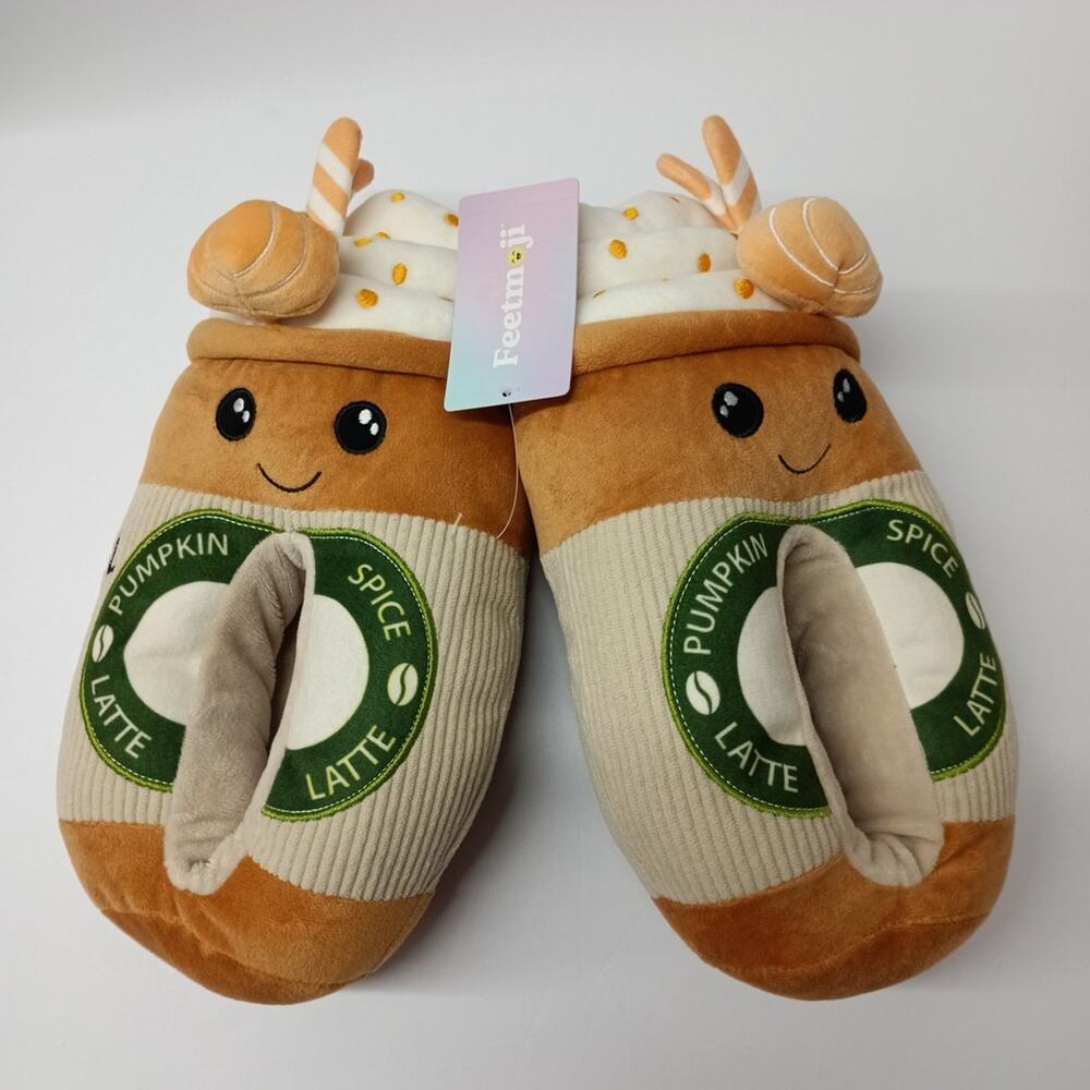 Feetmoji Women's Size 5-6 Cushioned Pumpkin Latte Slippers